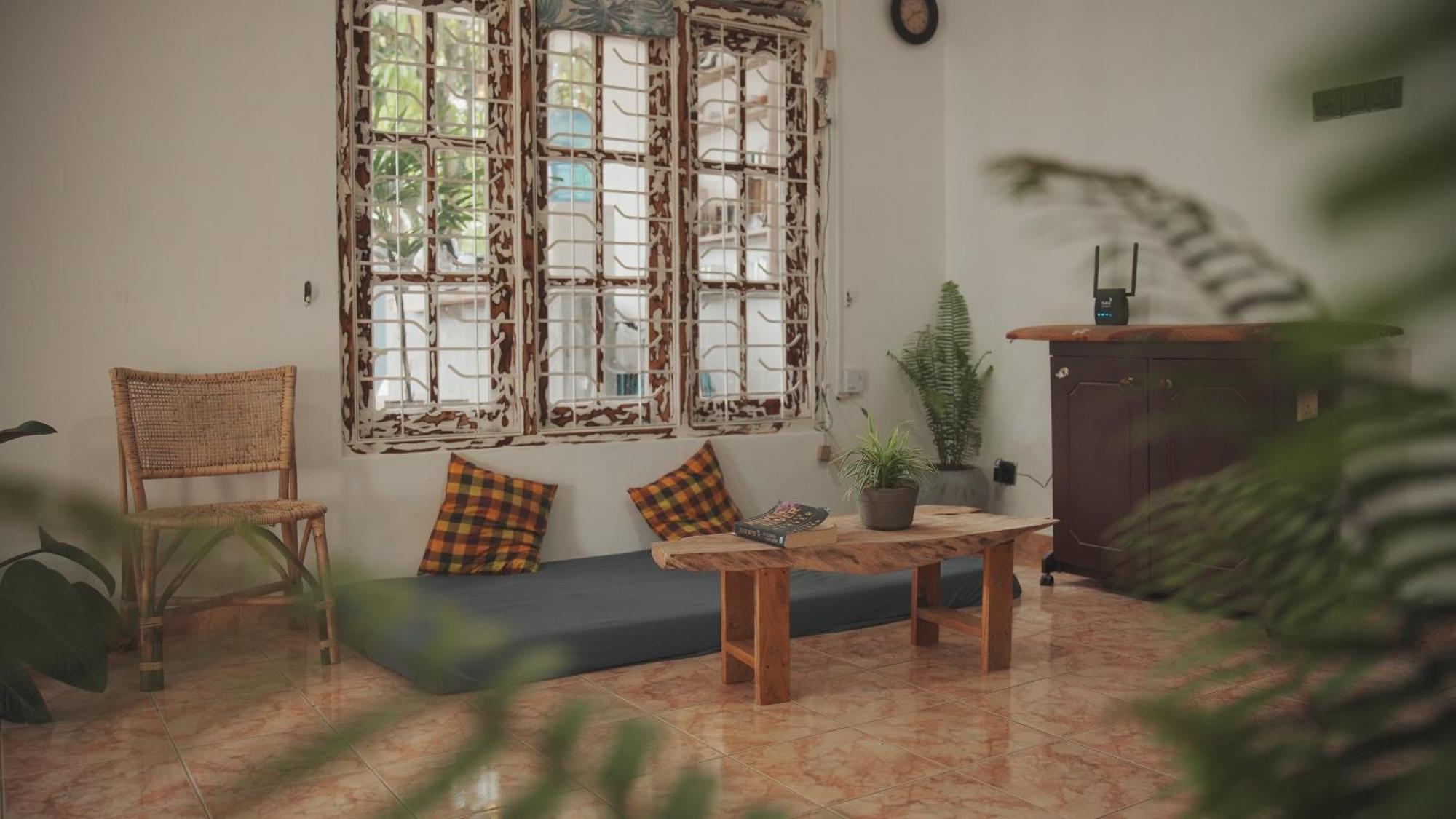 Отель Dreamy Surf House Велигама Экстерьер фото