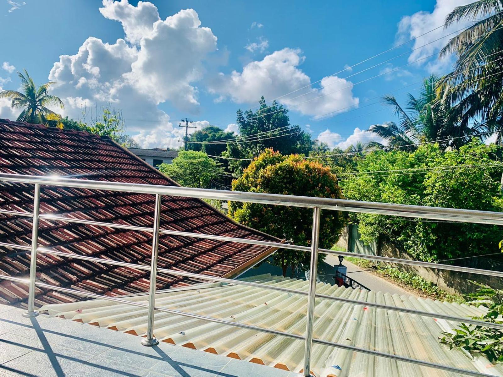 Отель Dreamy Surf House Велигама Экстерьер фото