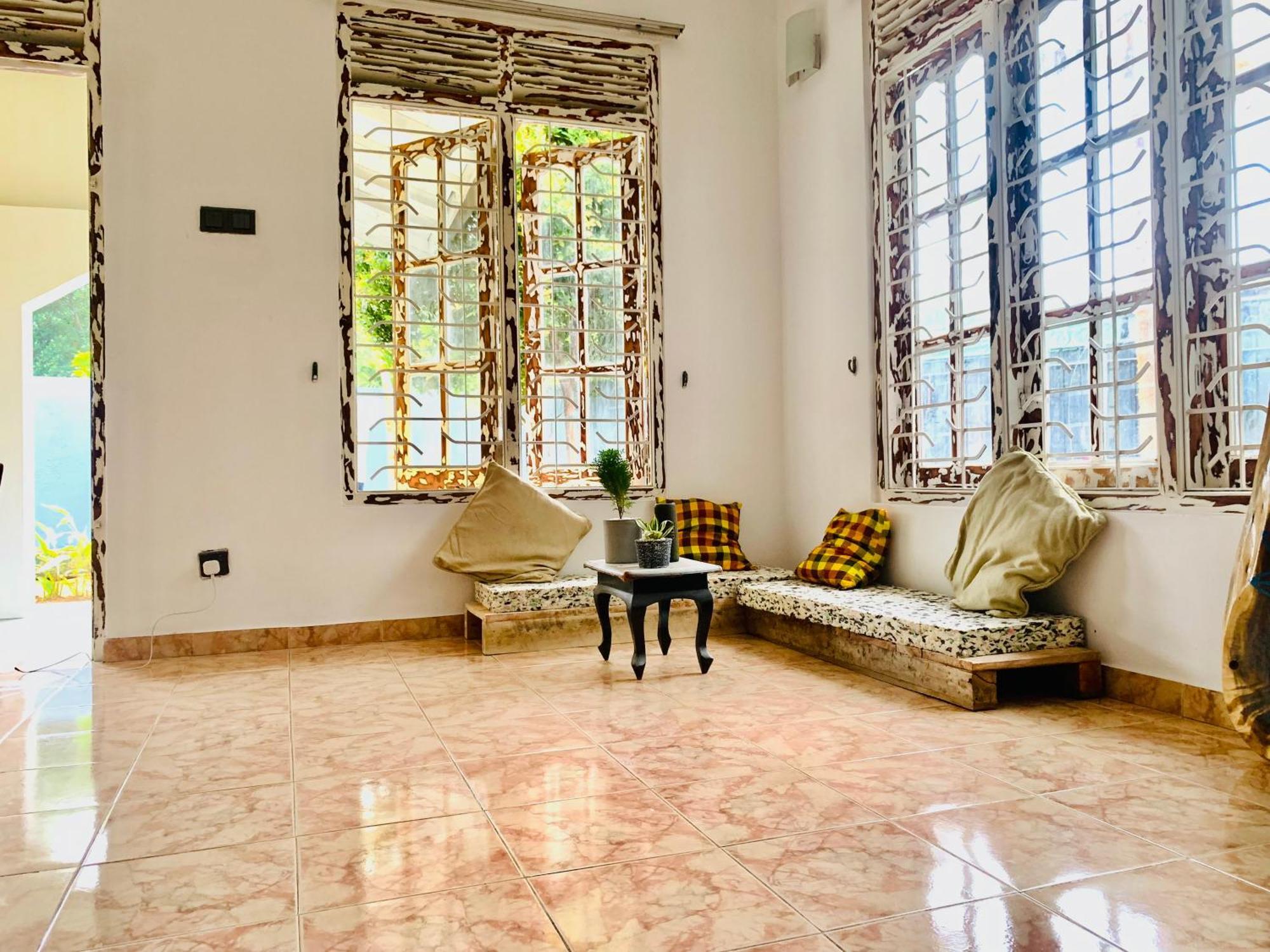 Отель Dreamy Surf House Велигама Экстерьер фото